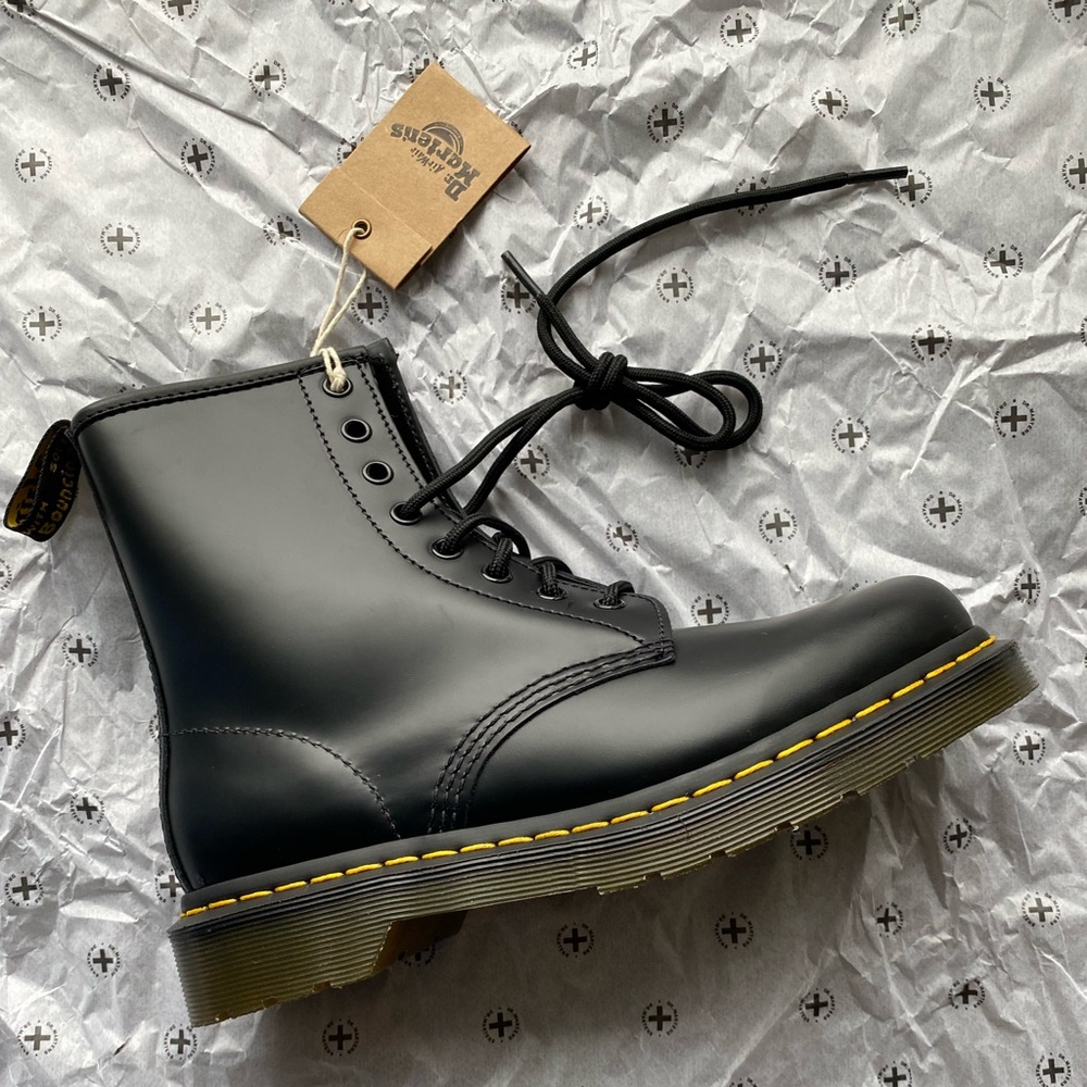 NEW IN BOX- Dr. Martens 1460 Black Boots